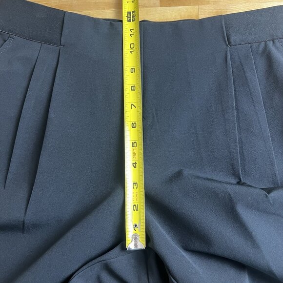Garnet Hill Pants Black Elastic Waist Pull On Straight Leg Pleated Size Medium - Picture 13 of 14